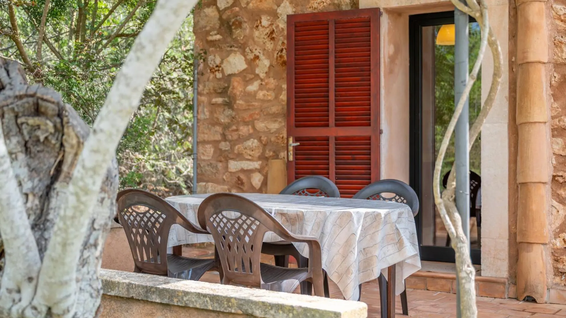 Villa Andres Santanyi